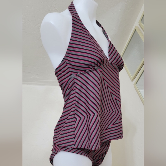 Converse Tankini Swim Top and Bottom - Picture 3 of 16